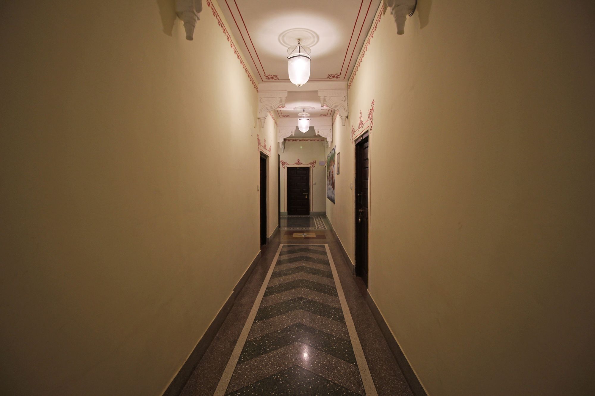 Oyo 9161 Hotel Janak Vilas Udaipur Bagian luar foto